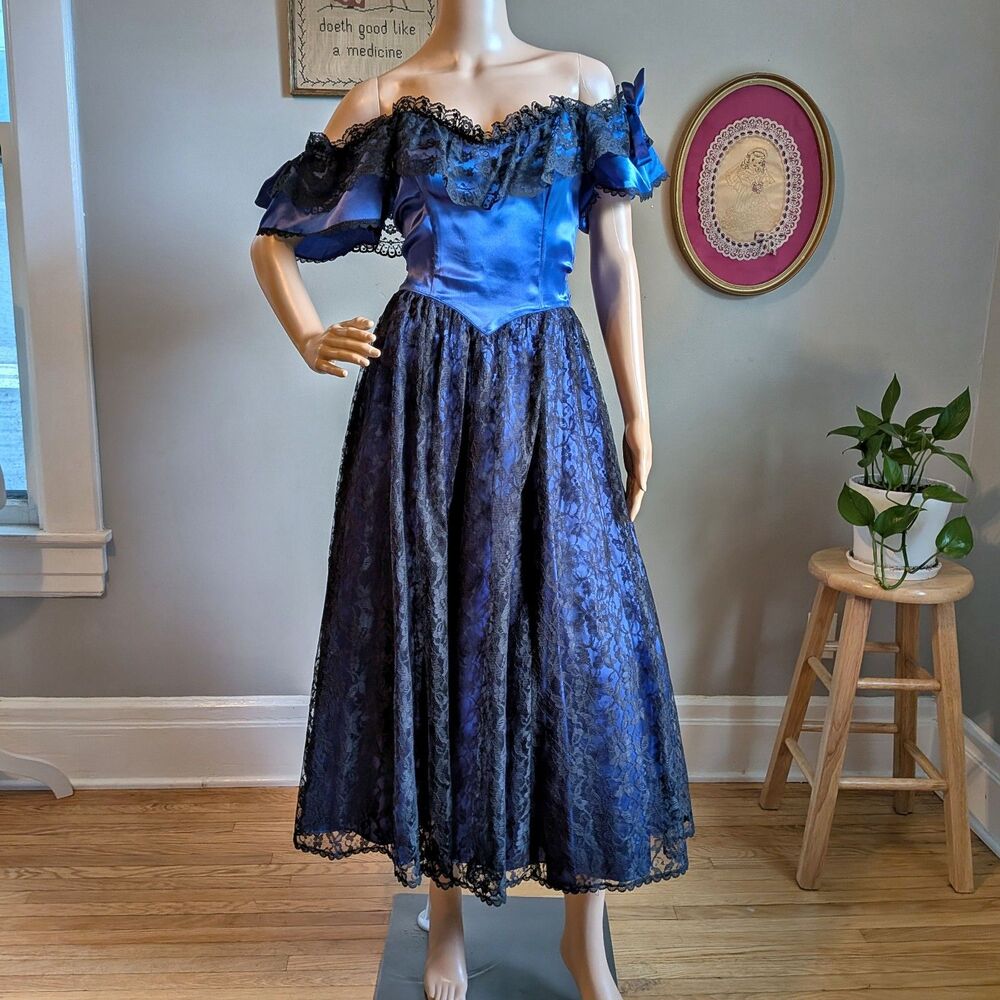 Vintage 80s Gunne Sax Ball Gown Southern Belle Maxi Dress Blue Satin Lace Size 5